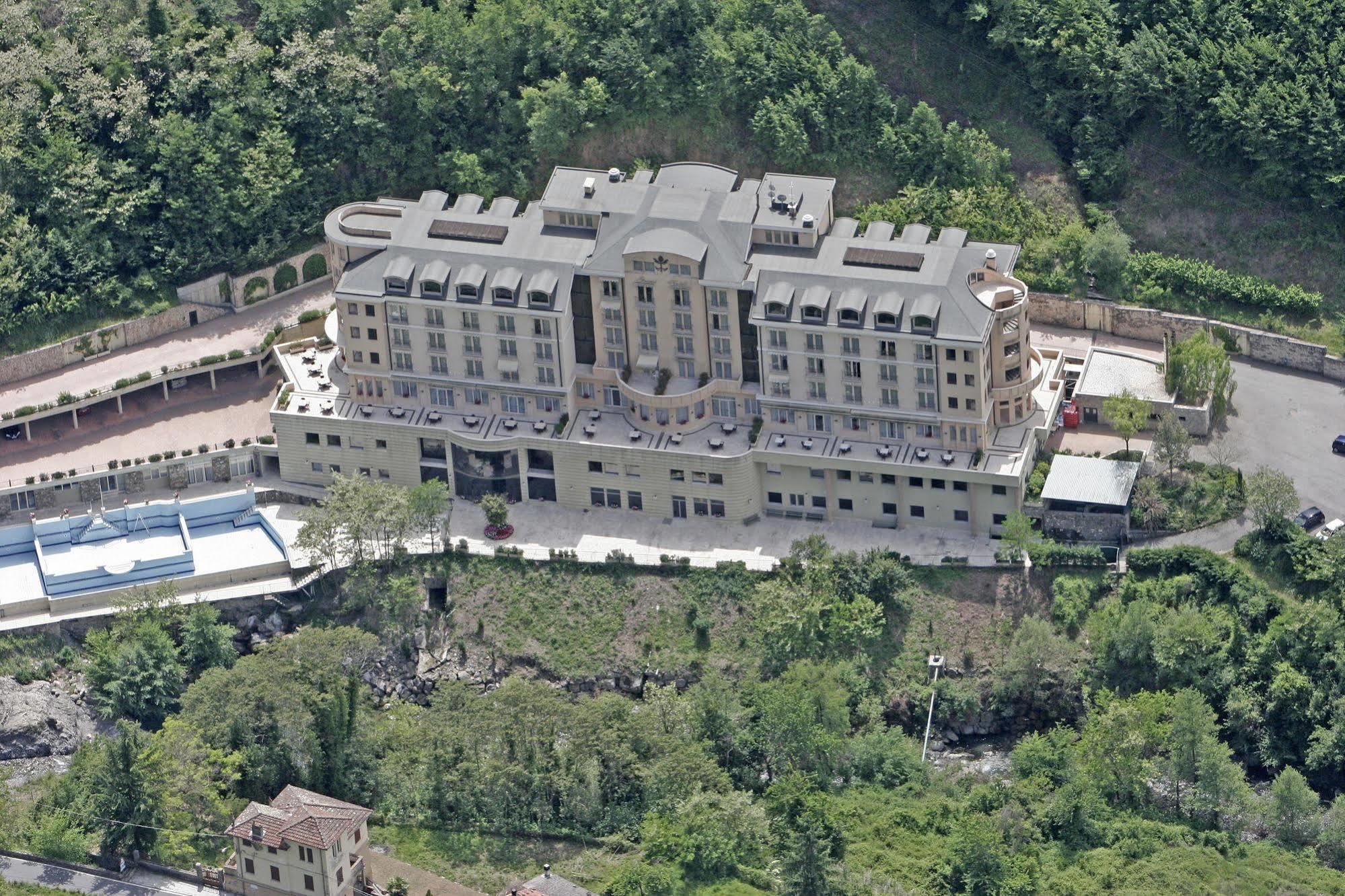 Grand Hotel Antiche Terme Di Pigna Zewnętrze zdjęcie